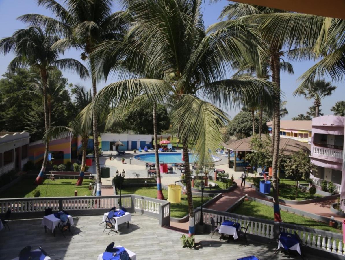 Mansea Beach Hotel Kololi Ngoại thất bức ảnh