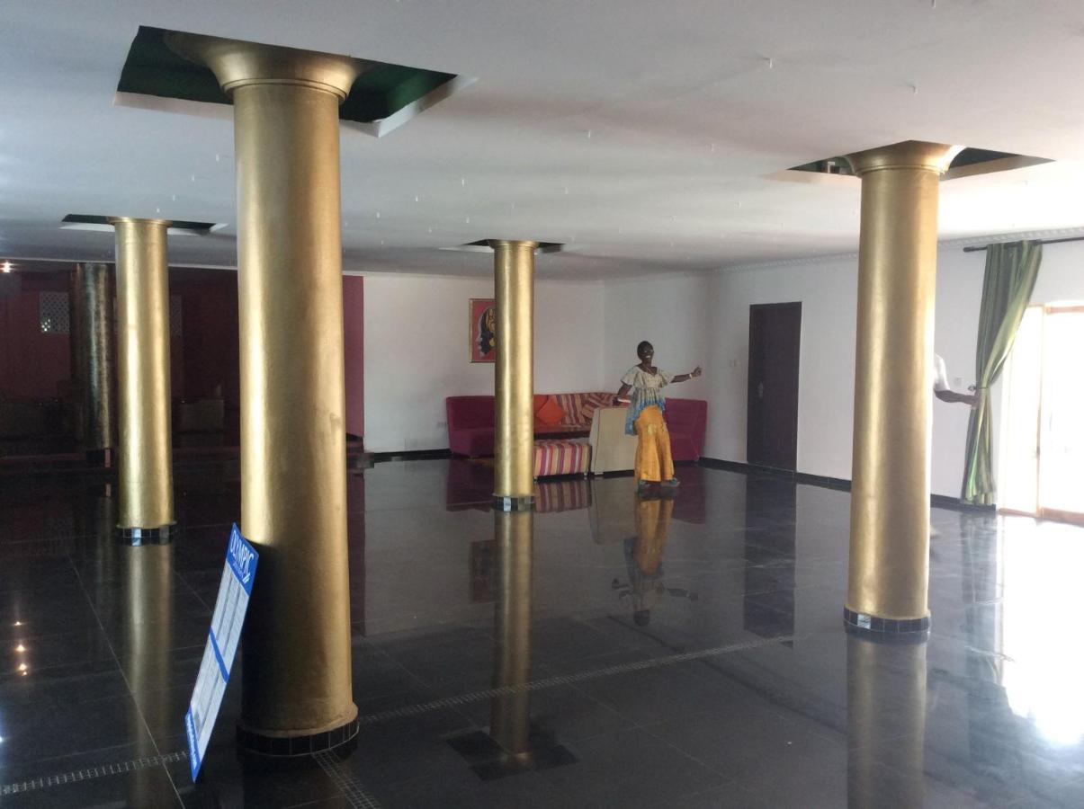 Mansea Beach Hotel Kololi Ngoại thất bức ảnh