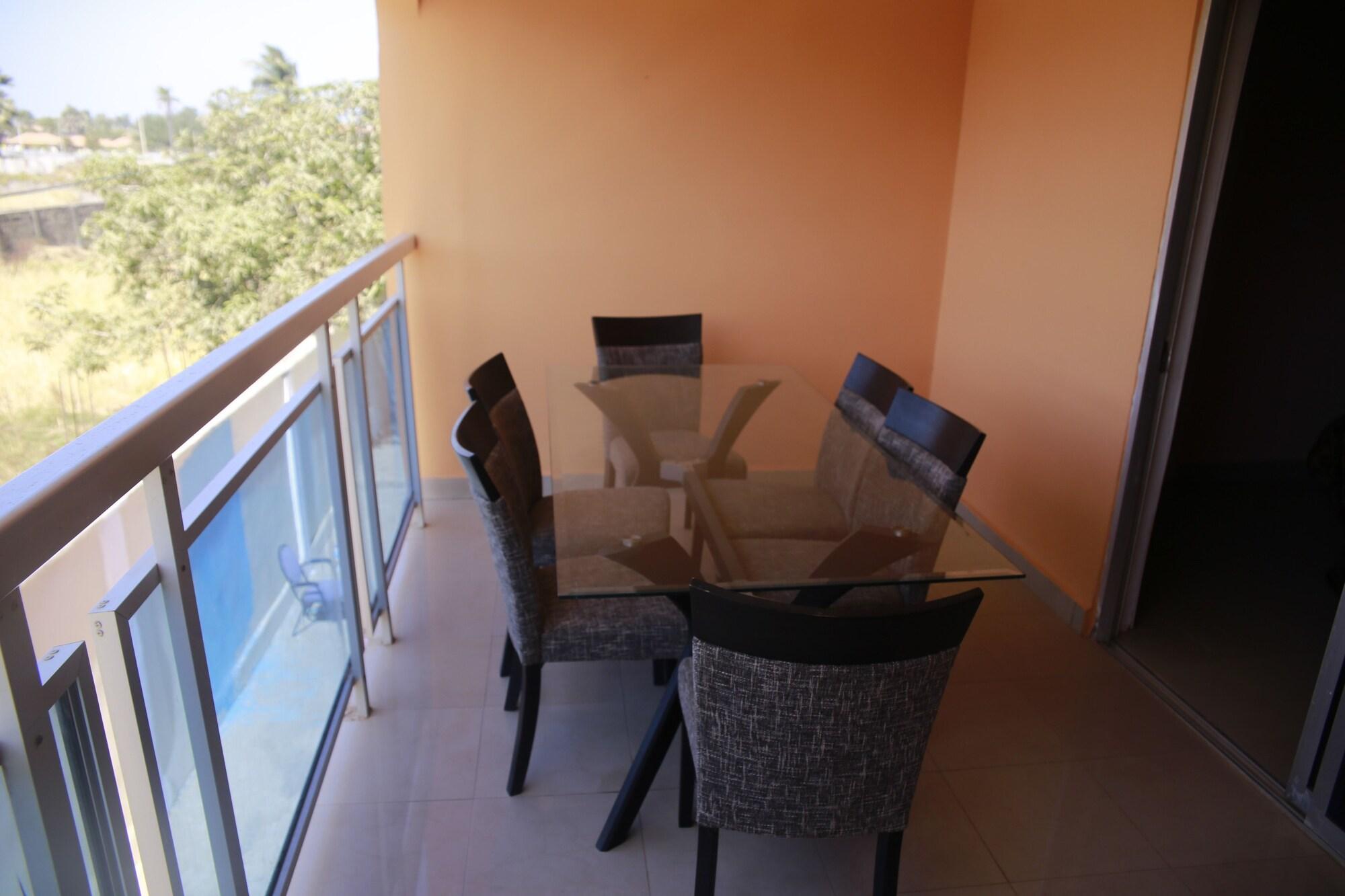 Mansea Beach Hotel Kololi Ngoại thất bức ảnh