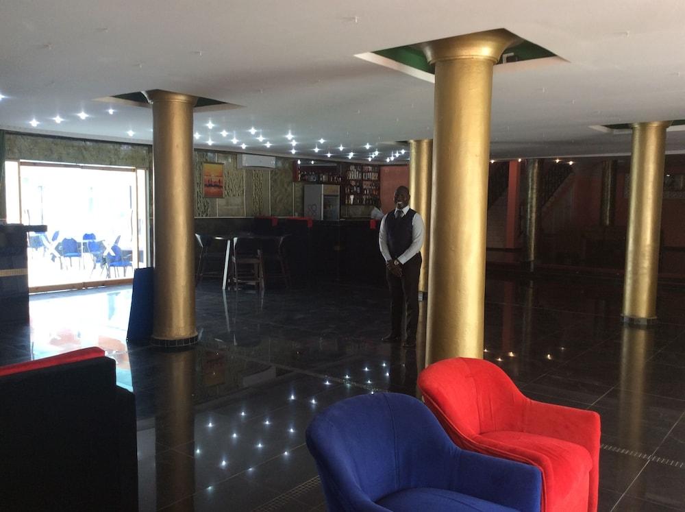 Mansea Beach Hotel Kololi Ngoại thất bức ảnh